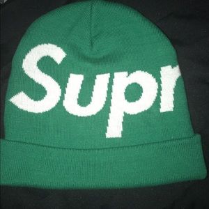 AUTHENTIC SUPREME BEANIE